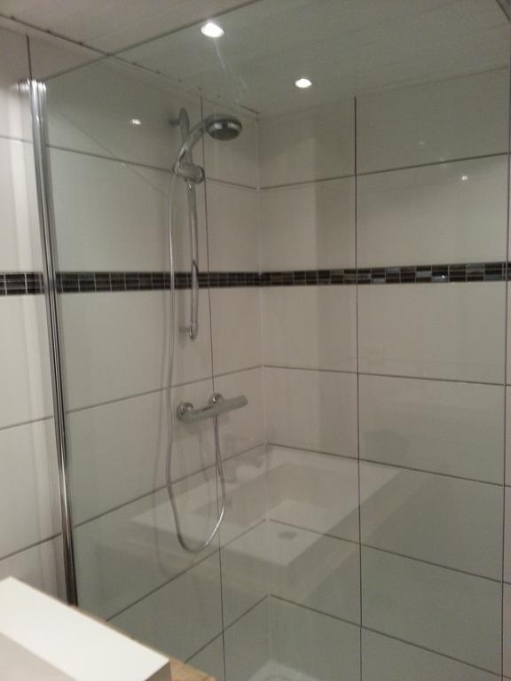 Pension Rosenheim Treffen Room photo